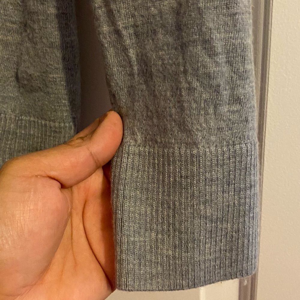 Tory Burch Gray Cardigan Grey Bottoms Size XL In Very Good Condition - Picture 5 of 5